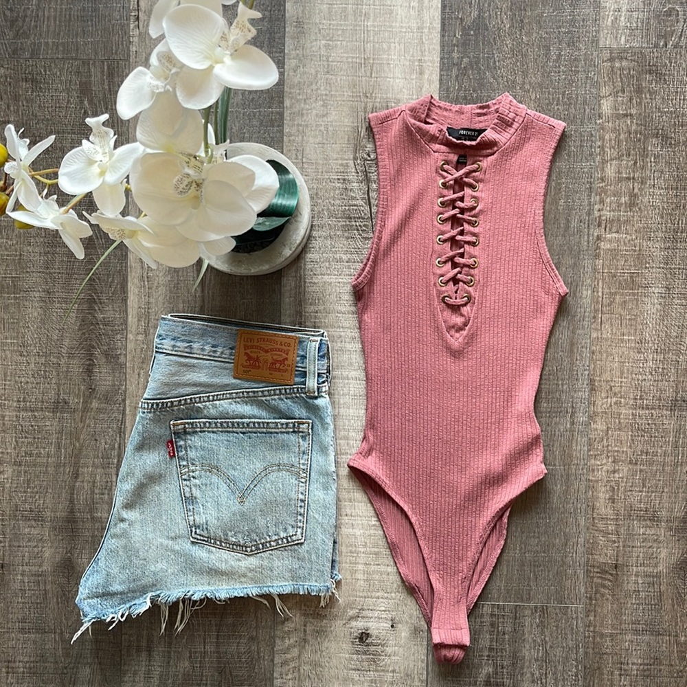FOREVER 21 BODYSUIT